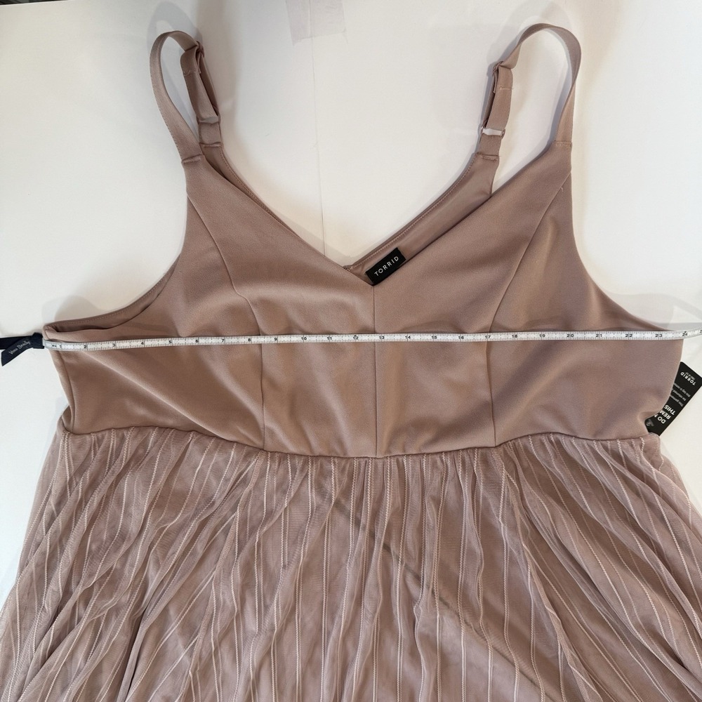 NWT Torrid Dress size 30 - Picture 9 of 11